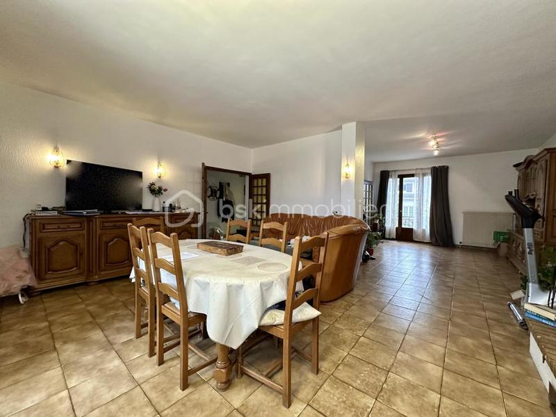 Maison - 125 m² - 6 pièces