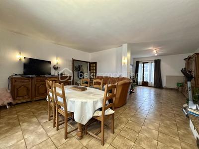 Maison - 125 m² - 6 pièces