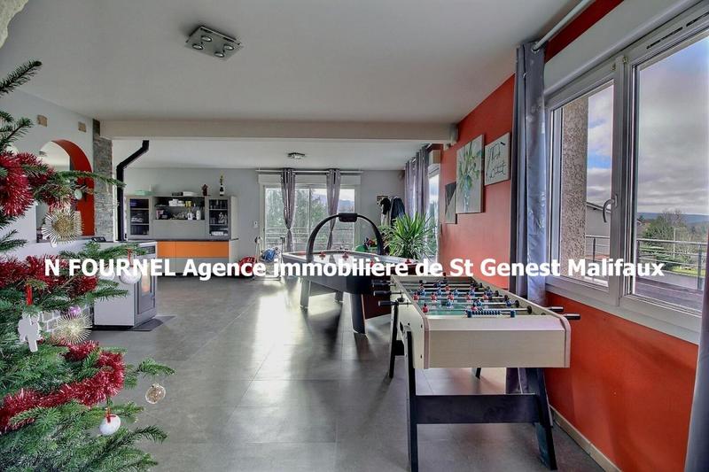 Maison - 175 m² - 5 pièces