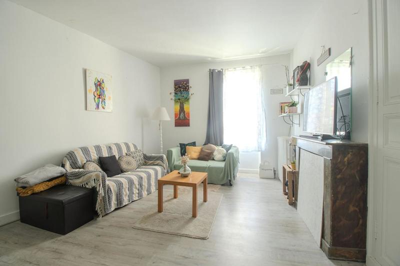 Maison - 90 m² - 6 pièces