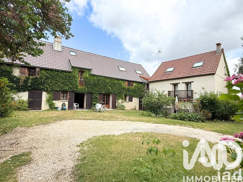 Maison de village - 300 m² - 5 pièces