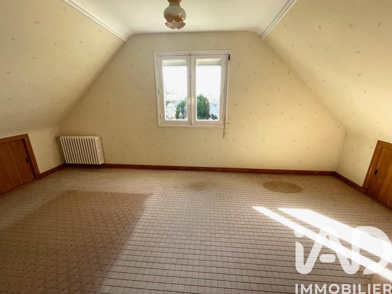 Maison - 96 m² - 5 pièces