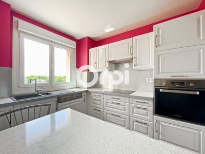 Appartement - 108 m² - 4 pièces