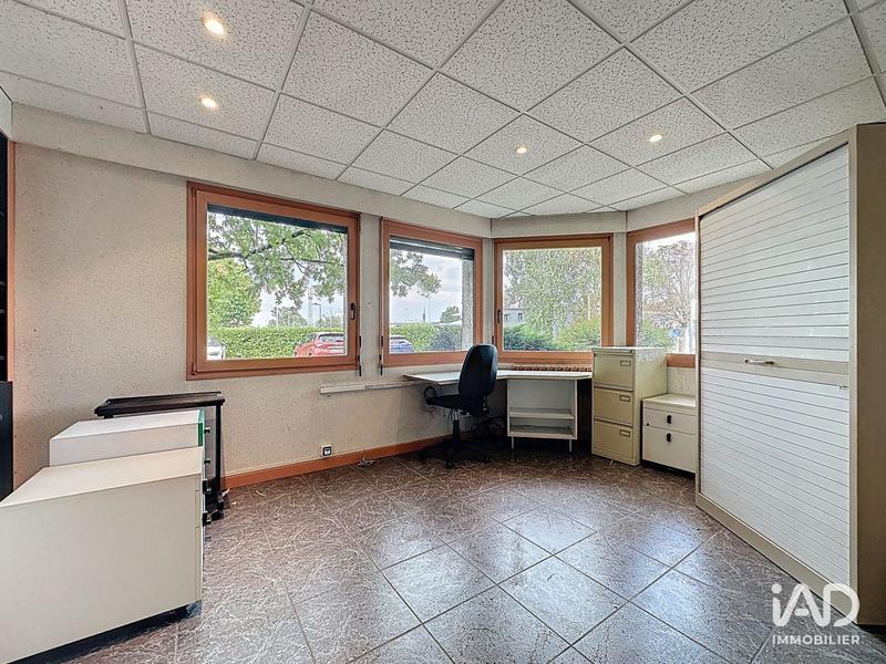 Local commercial - 1 995 m²