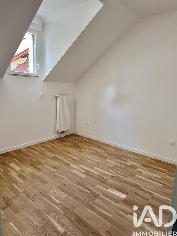 Duplex - 94 m² - 5 pièces