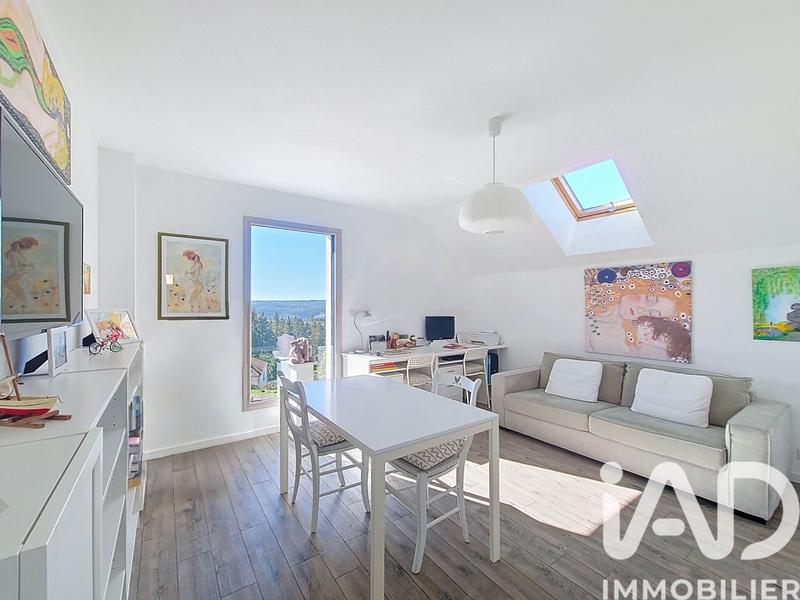 Maison - 121 m² - 4 pièces