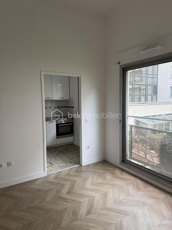 Studio - 33 m² - 1 pièce