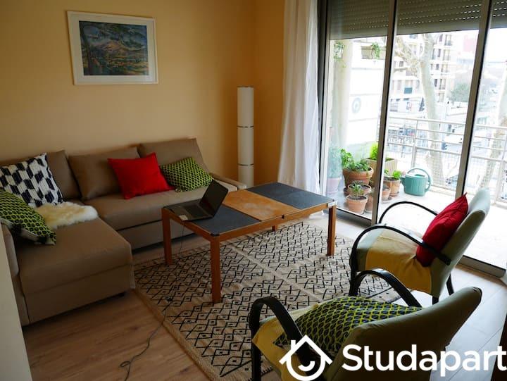 Chambre - 25 m² - 1 pièce