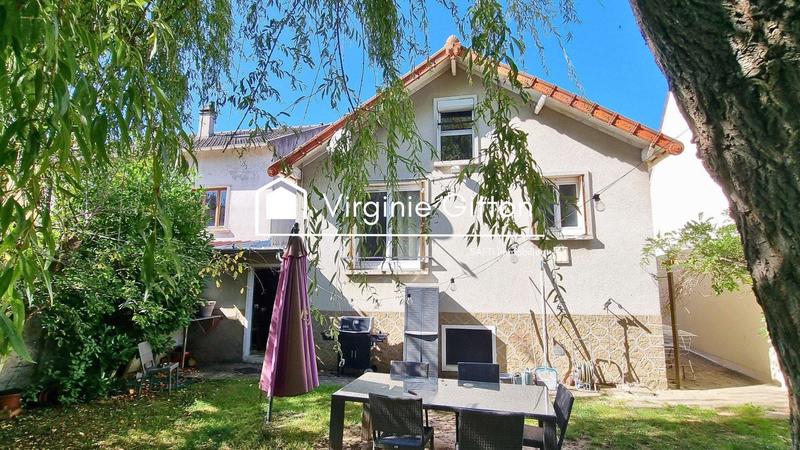 Maison - 85 m² - 5 pièces