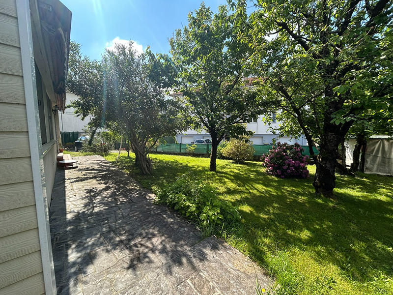 Maison - 170 m² - 6 pièces