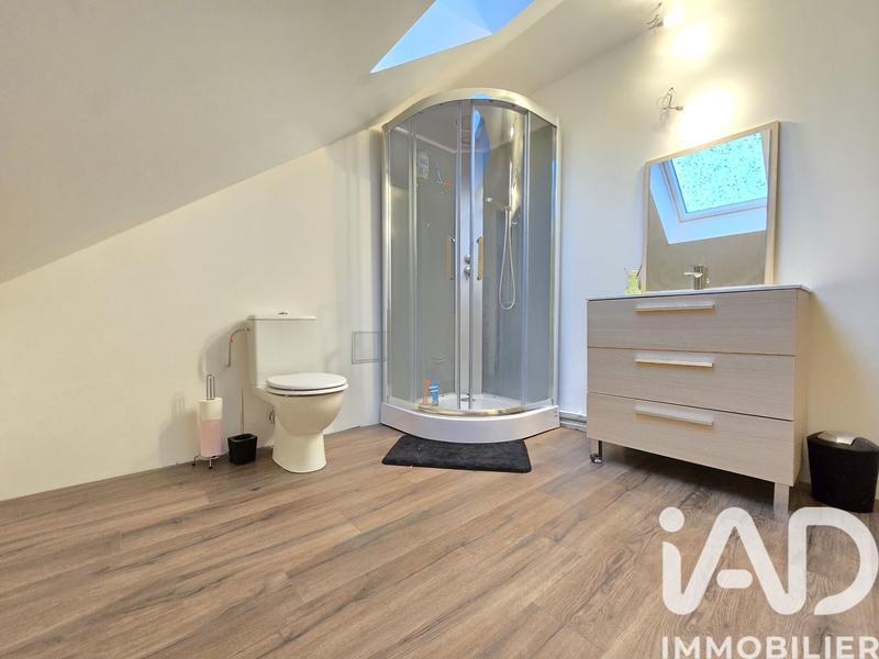 Maison - 139 m² - 7 pièces