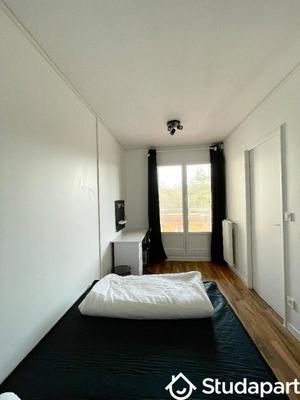 Chambre - 9 m² - 1 pièce
