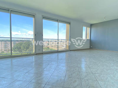 Appartement - 84 m² - 4 pièces