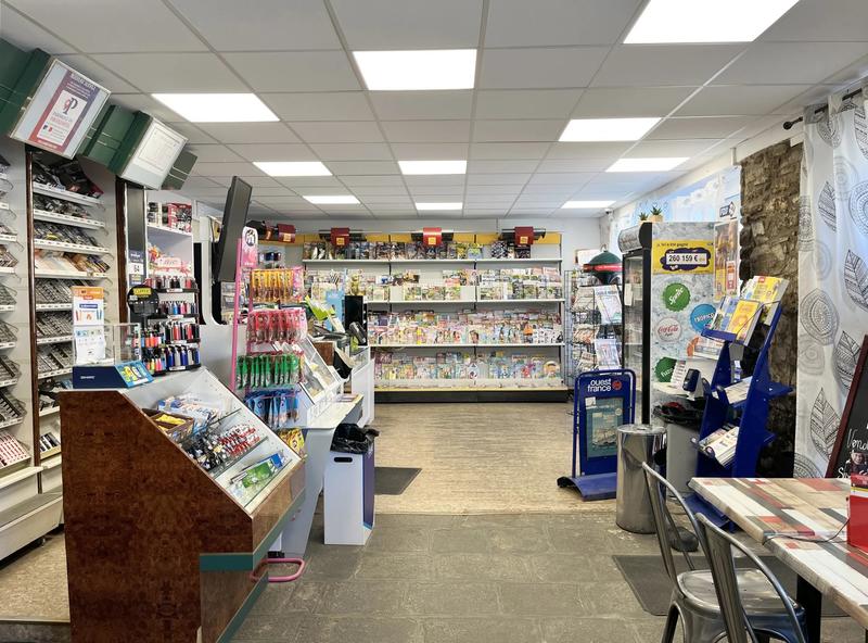 Fonds de commerce - 200 m²