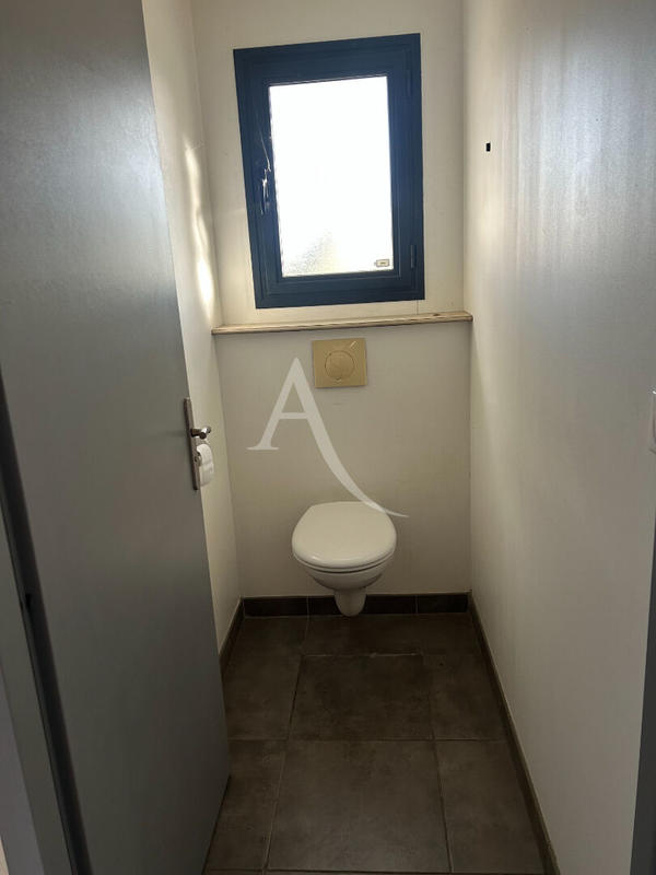 Maison - 83 m² - 3 pièces