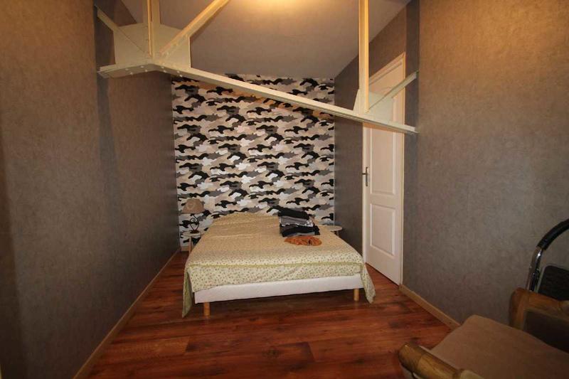 Maison - 390 m² - 13 pièces