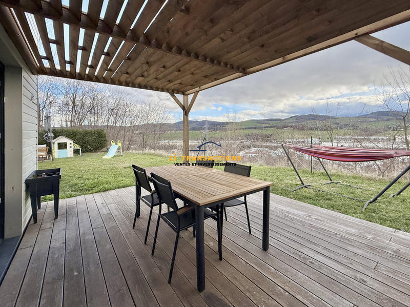 Maison - 87 m² - 4 pièces