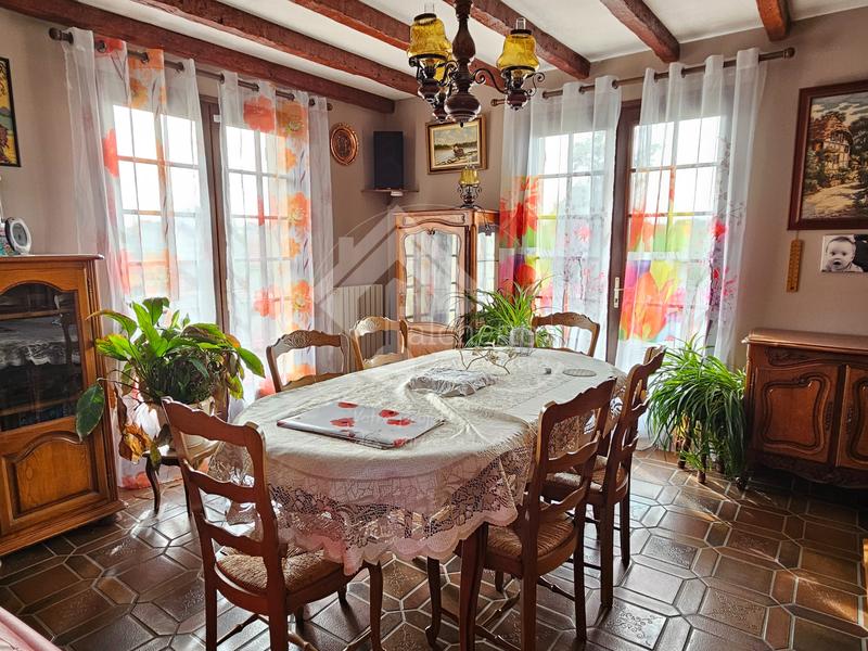 Maison - 84 m² - 4 pièces