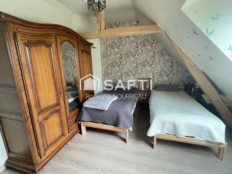 Maison - 225 m² - 15 pièces