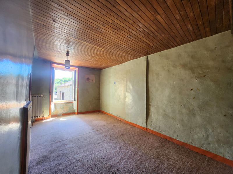 Maison - 97 m² - 5 pièces