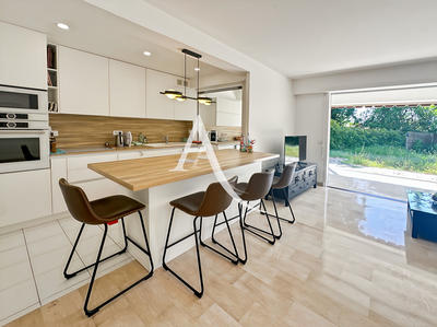 Appartement - 86 m² - 3 pièces