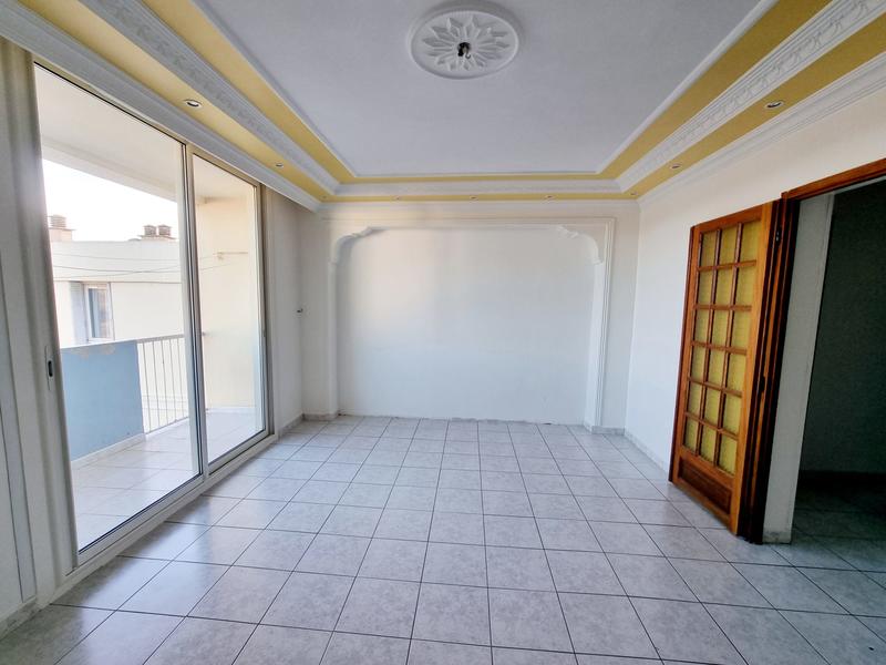 Appartement - 88 m² - 5 pièces