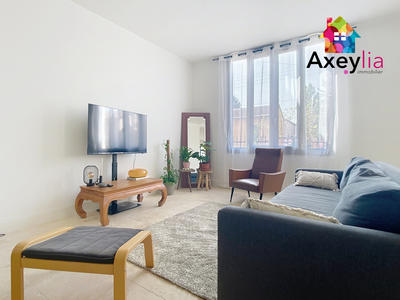 Maison - 155 m² - 8 pièces