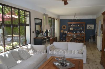 Maison - 170 m² - 5 pièces