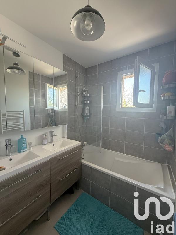 Maison - 101 m² - 5 pièces