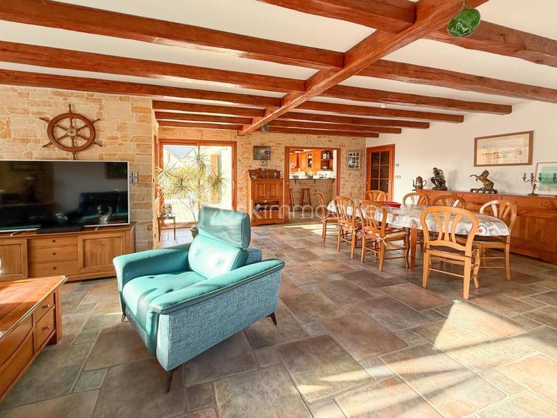 Demeure - 155 m² - 8 pièces