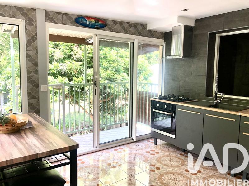 Maison - 280 m² - 13 pièces