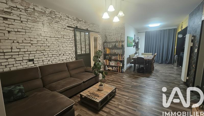 Maison - 86 m² - 5 pièces