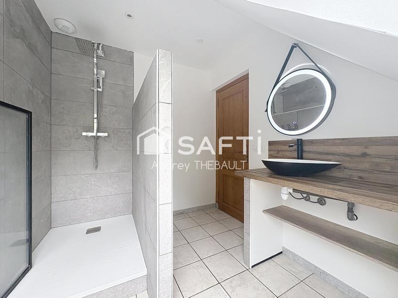 Maison - 168 m² - 7 pièces