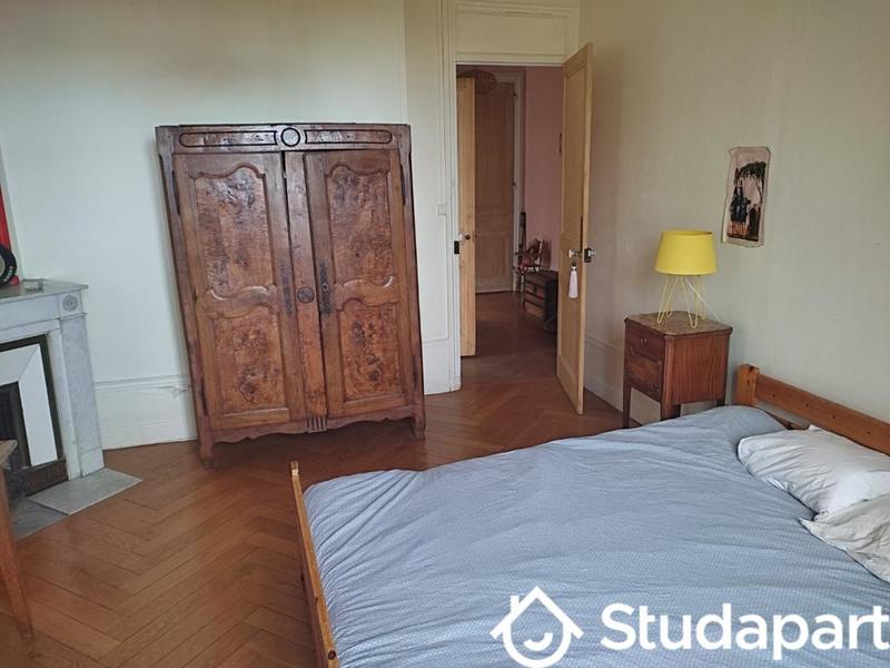 Chambre - 20 m² - 1 pièce