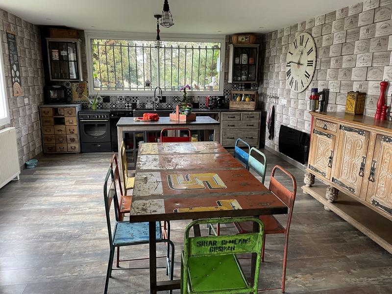 Maison - 180 m² - 5 pièces