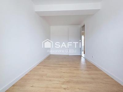 Maison - 123 m² - 5 pièces