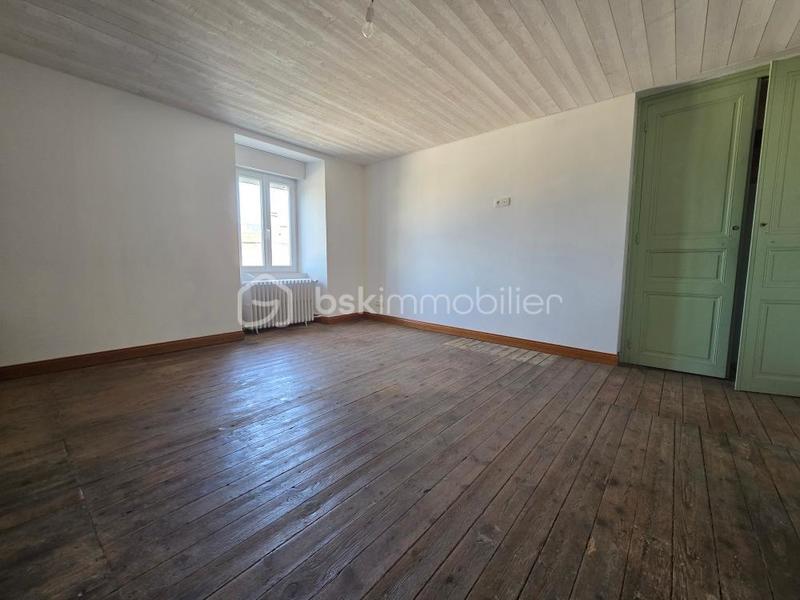 Maison de village - 254 m² - 10 pièces