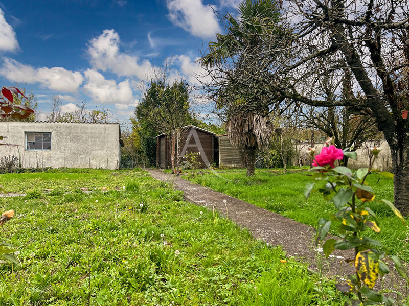 Maison - 83 m² - 4 pièces