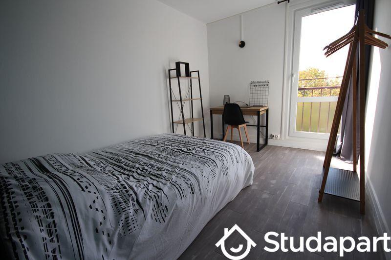 Chambre - 9 m² - 1 pièce