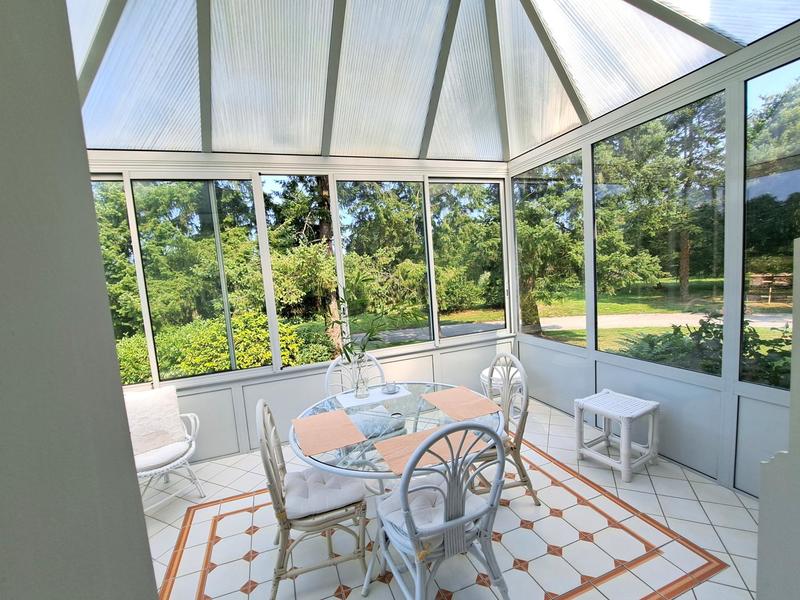 Propriété - 250 m² - 8 pièces