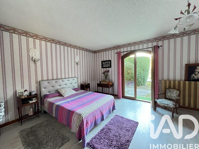 Maison - 274 m² - 6 pièces