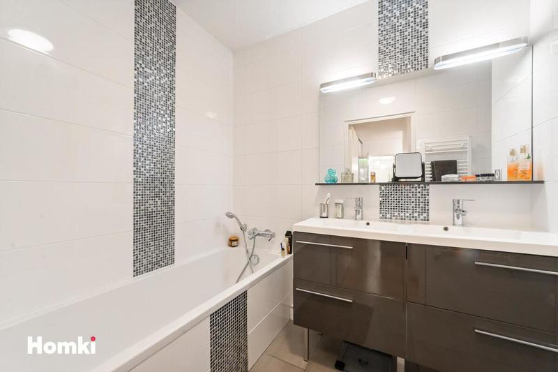 Appartement - 109 m² - 5 pièces