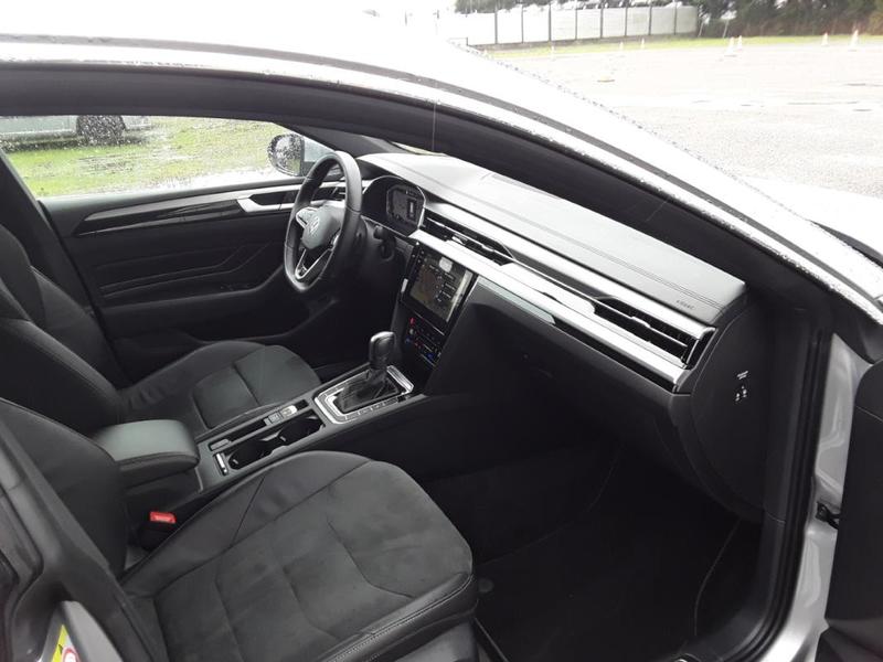 Volkswagen Arteon Shooting Brake 2.0 Tdi 150 Evo R-Line Dsg7