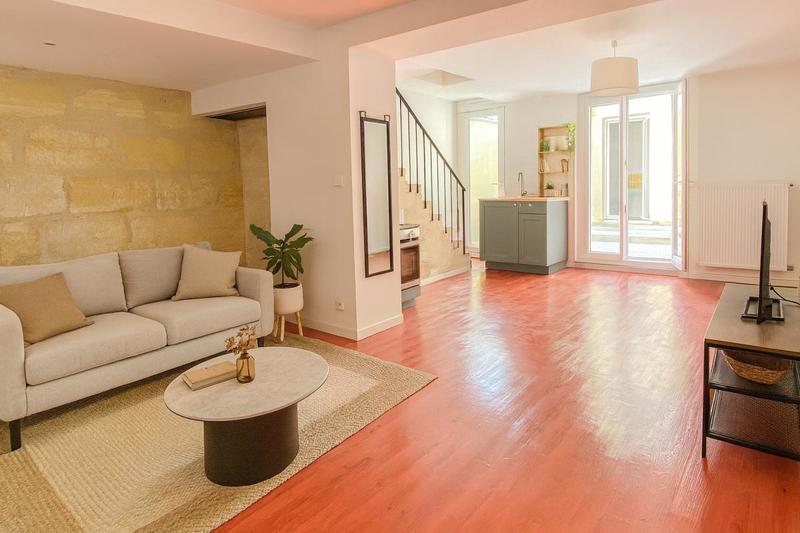 Maison - 110 m² - 5 pièces