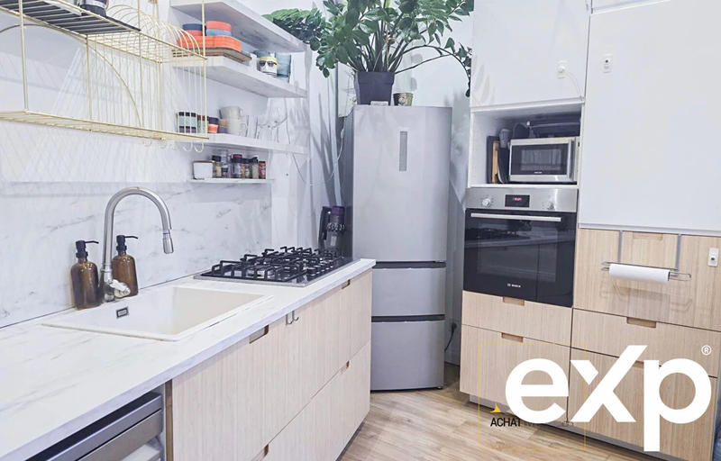 Appartement - 94 m² - 4 pièces