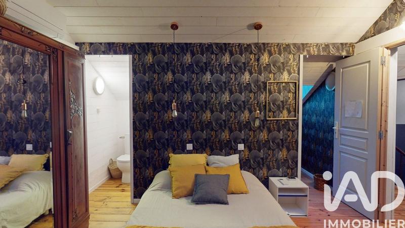 Maison de ville - 286 m² - 8 pièces