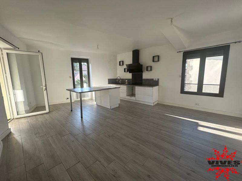 Maison de ville - 75 m² - 4 pièces