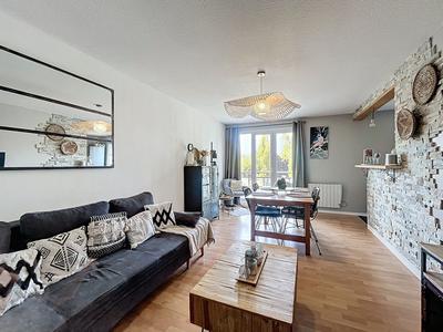 Appartement - 61 m² - 3 pièces