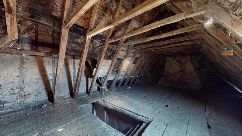 Maison ancienne - 166 m² - 7 pièces