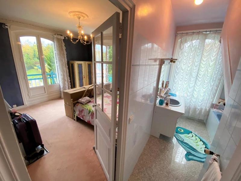 Propriété - 350 m² - 11 pièces